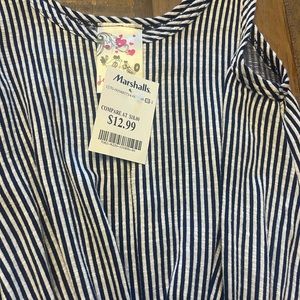 Navy and white striped jumpsuit size 10 in kids. Brand is Jenna & Jessie.